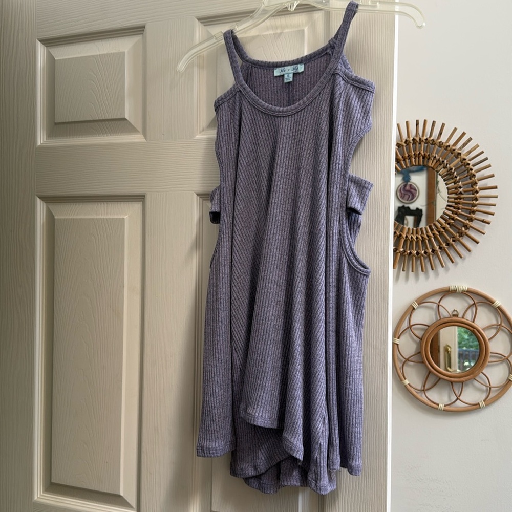 She + Sky cold shoulder top